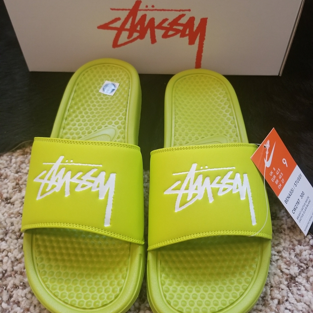 Nike Benassi x Stussy slide Bright Cactus sz 9